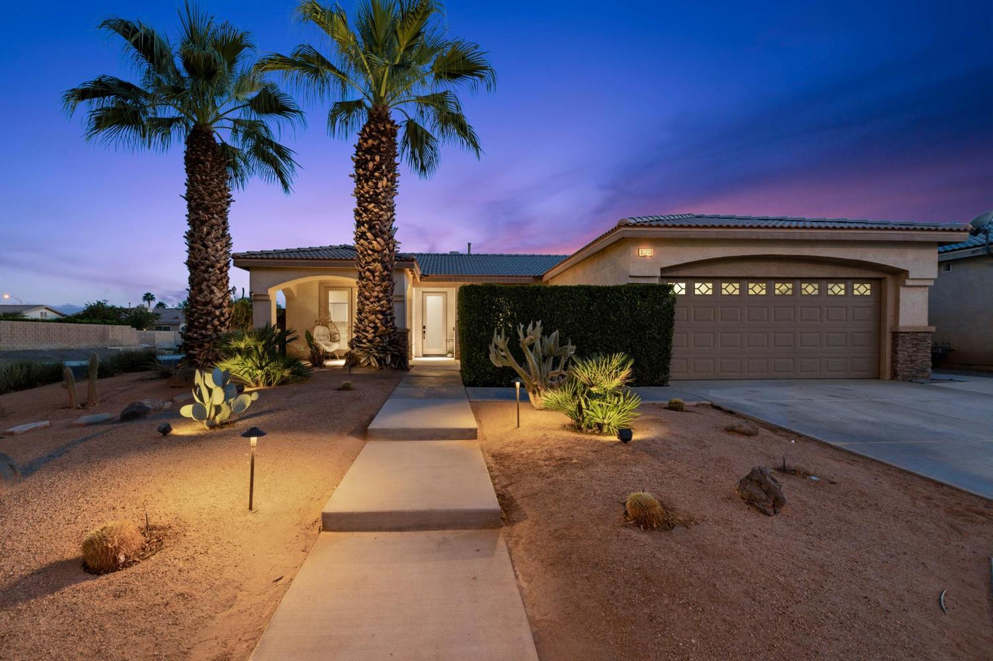 Casa Desert Muse With Heated Pool Spa Firepit Mini Golf And Games Indio Εξωτερικό φωτογραφία